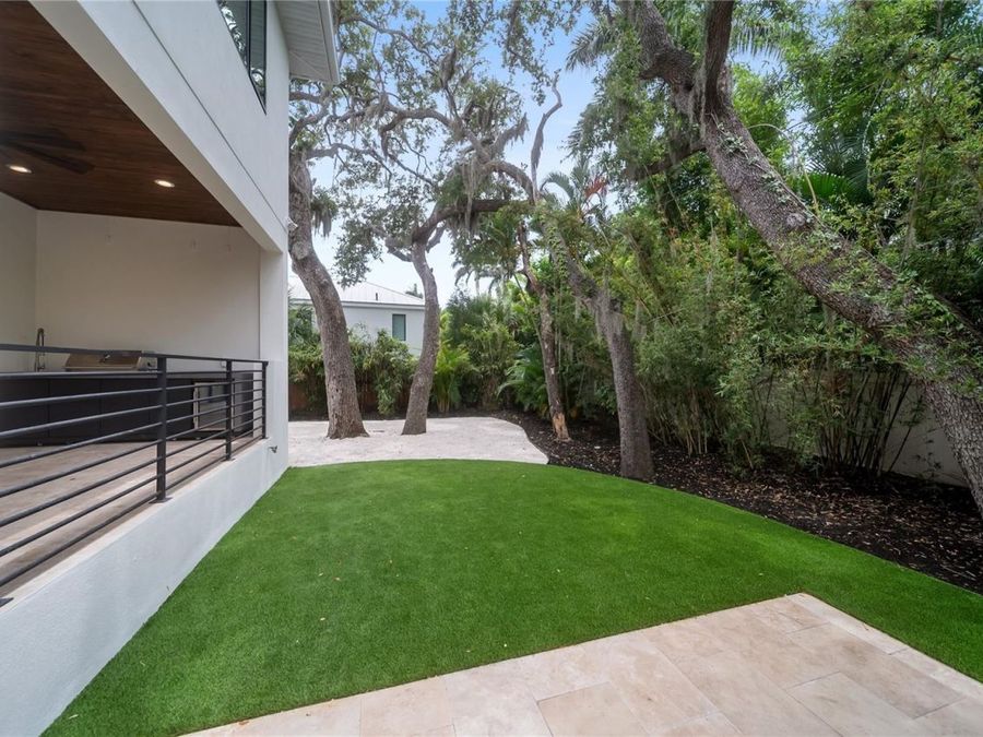 Property Image 76