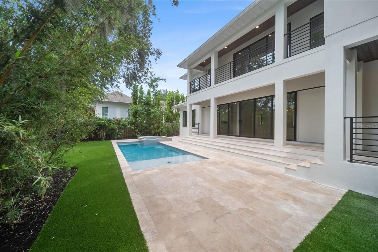 3800 Flores Avenue, Sarasota, FL 34239 Photo