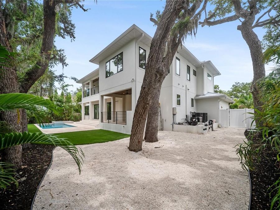 Property Image 79