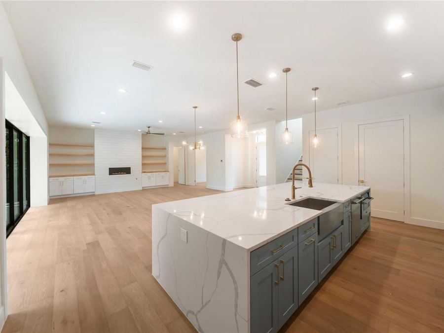 Property Image 93