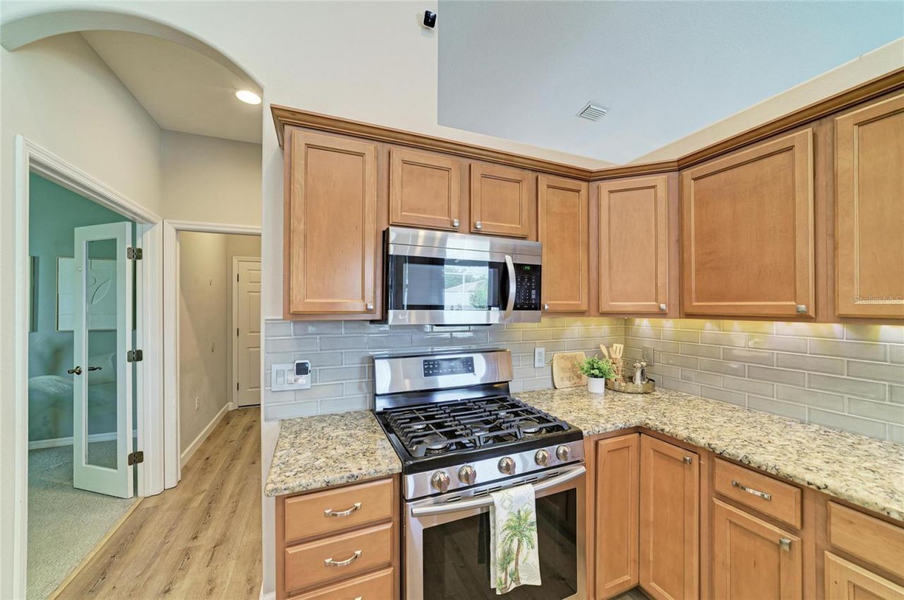 6750 64th Terrace E, Bradenton, FL 34203 Photo