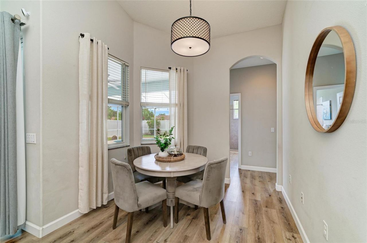 6750 64th Terrace E, Bradenton, FL 34203 Photo