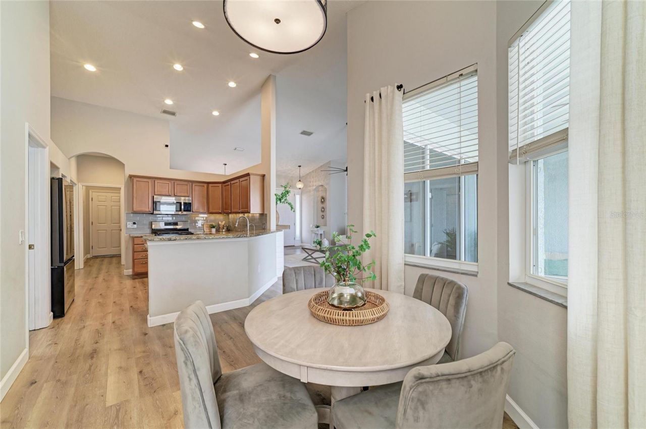 6750 64th Terrace E, Bradenton, FL 34203 Photo
