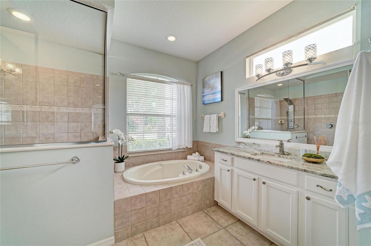6750 64th Terrace E, Bradenton, FL 34203 Photo