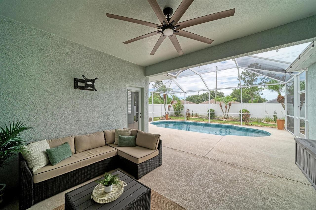 6750 64th Terrace E, Bradenton, FL 34203 Photo