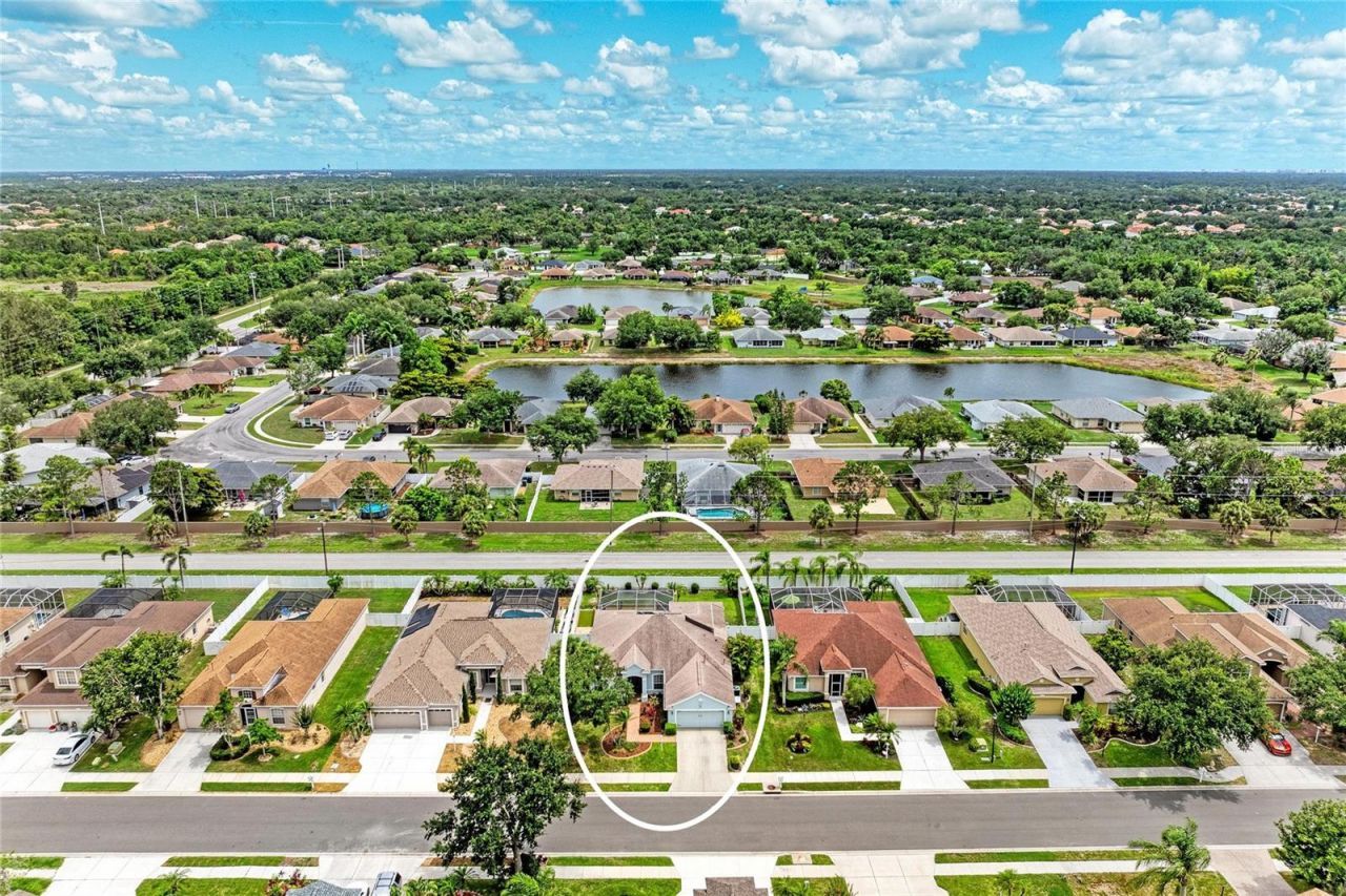 6750 64th Terrace E, Bradenton, FL 34203 Photo