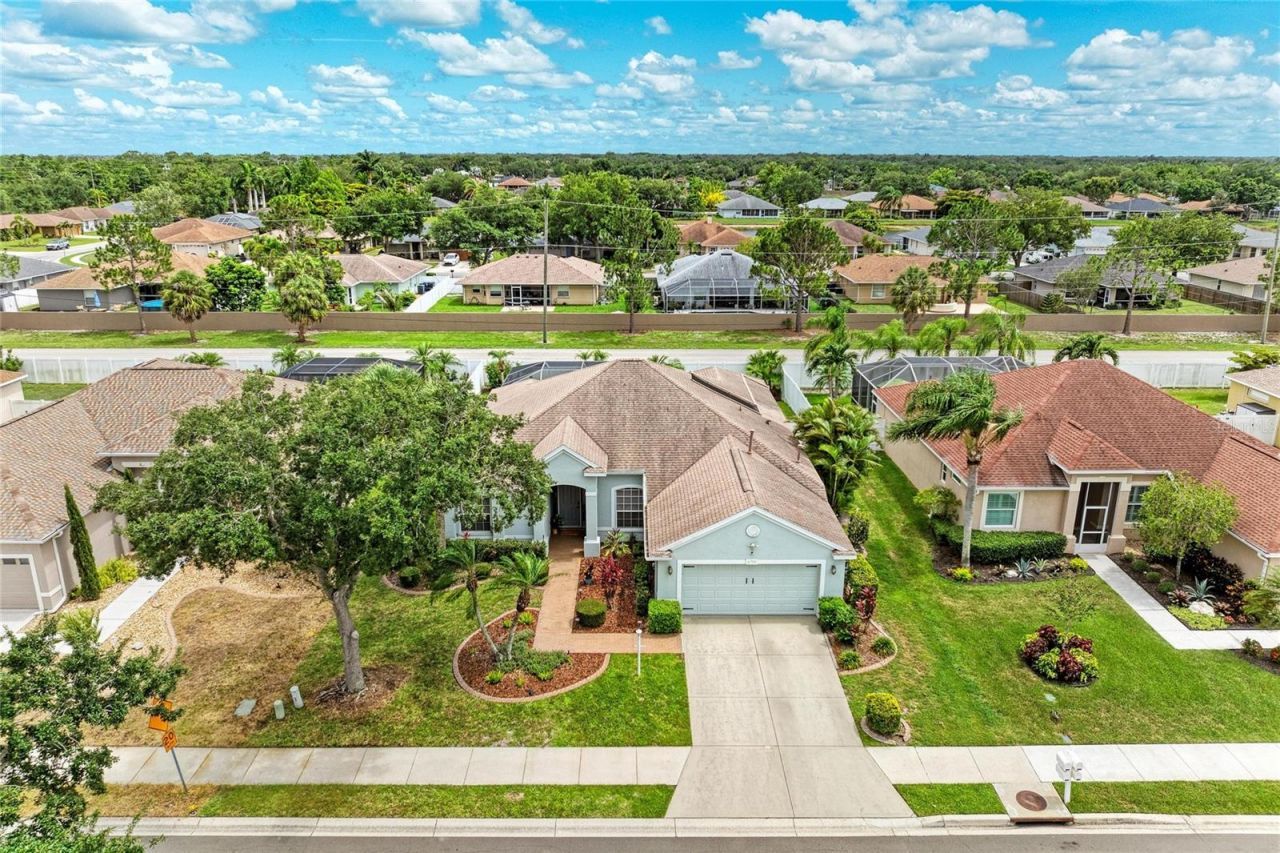 6750 64th Terrace E, Bradenton, FL 34203 Photo