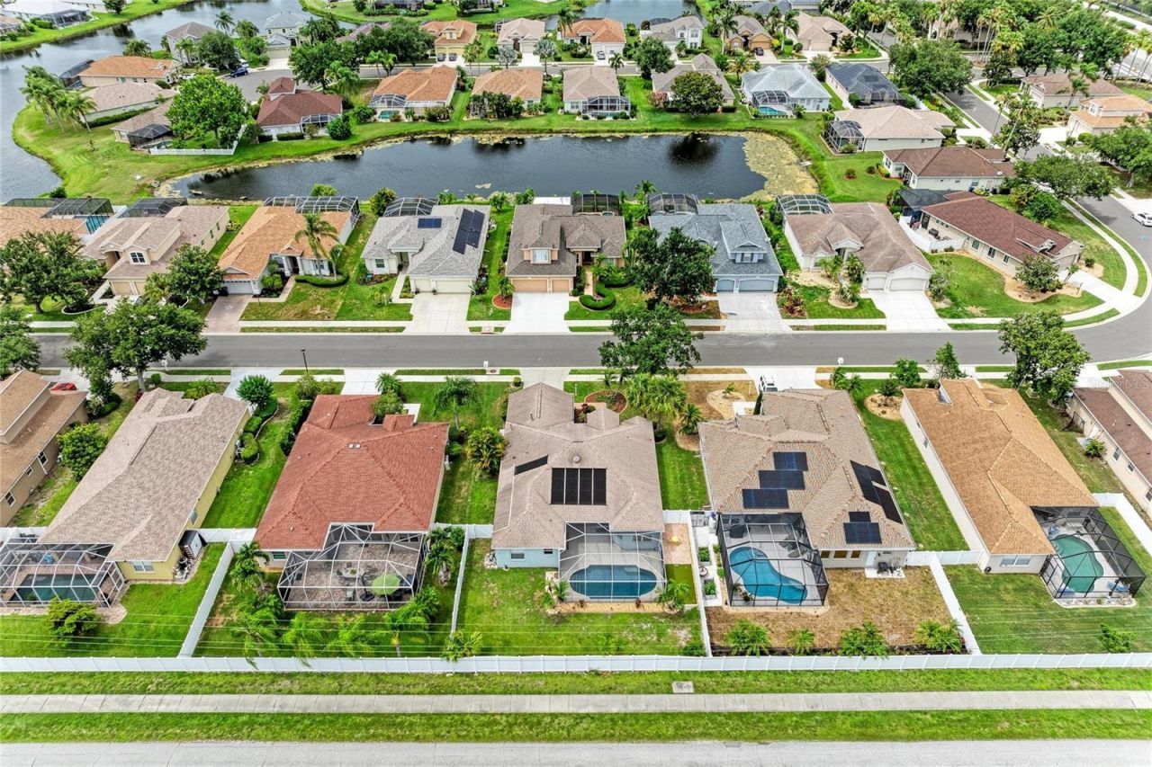 6750 64th Terrace E, Bradenton, FL 34203 Photo
