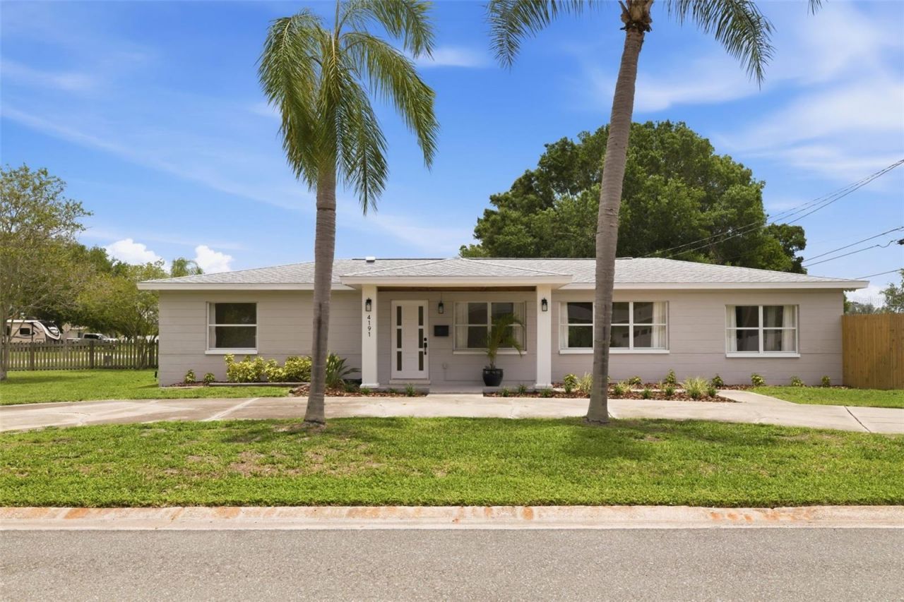4191 Cherry Street Ne, Saint Petersburg, FL 33703 Photo