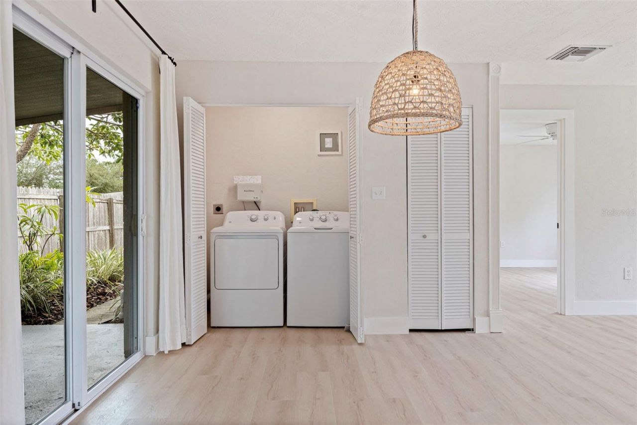 4191 Cherry Street Ne, Saint Petersburg, FL 33703 Photo