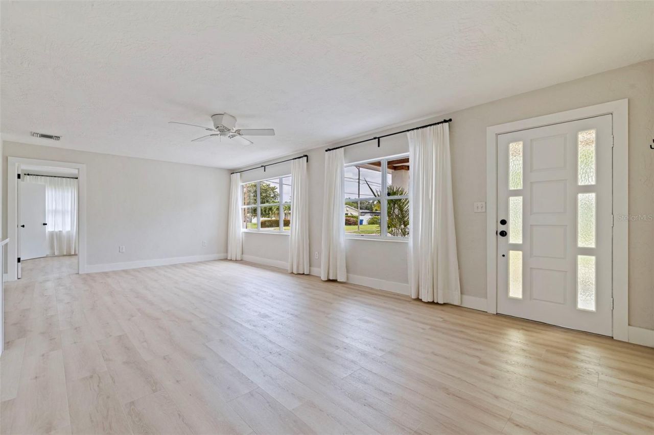 4191 Cherry Street Ne, Saint Petersburg, FL 33703 Photo