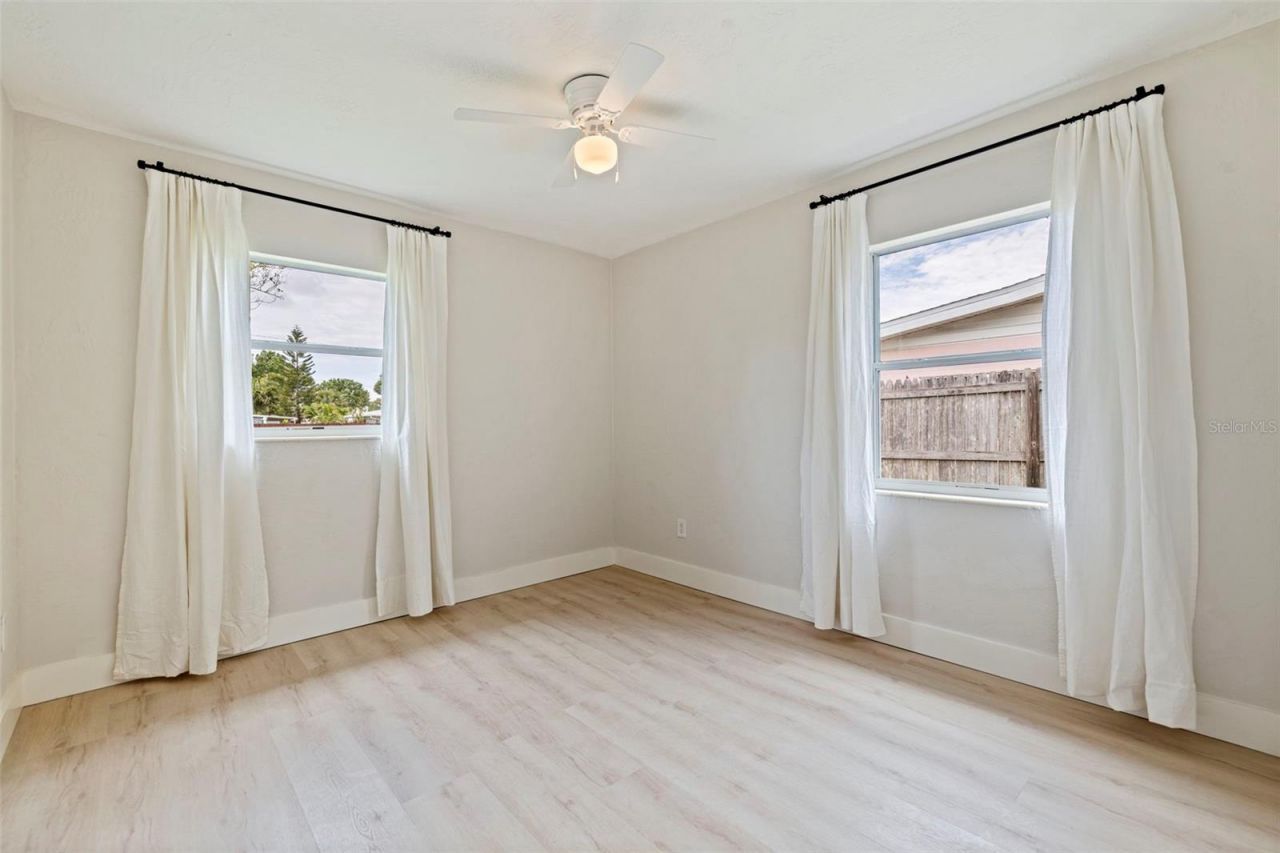 4191 Cherry Street Ne, Saint Petersburg, FL 33703 Photo