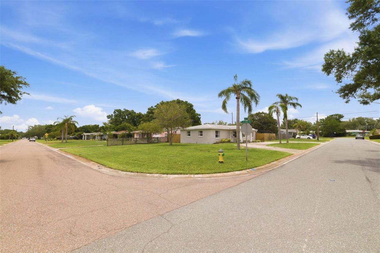 4191 Cherry Street Ne, Saint Petersburg, FL 33703 Photo