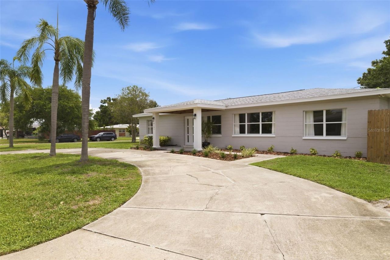4191 Cherry Street Ne, Saint Petersburg, FL 33703 Photo