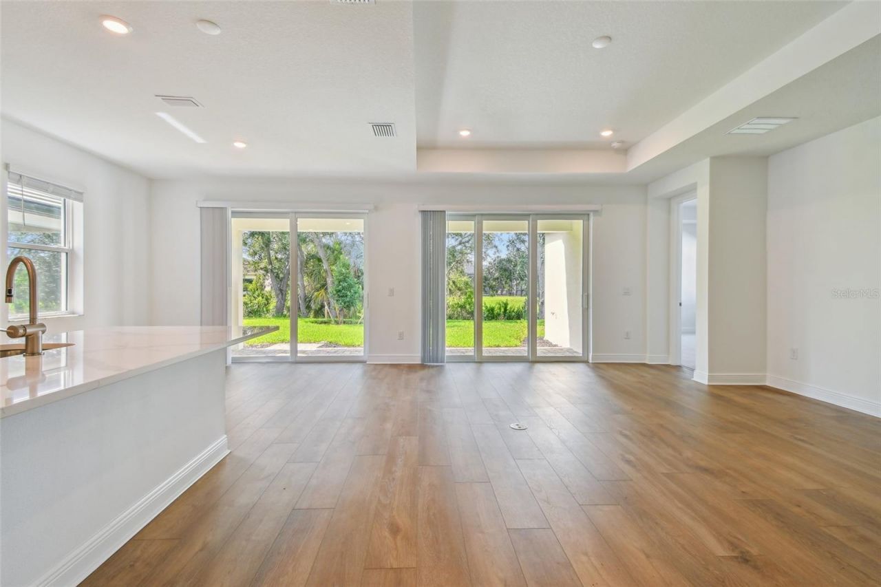 9681 Crystal Isles Circle , Sarasota, FL 34241 Photo