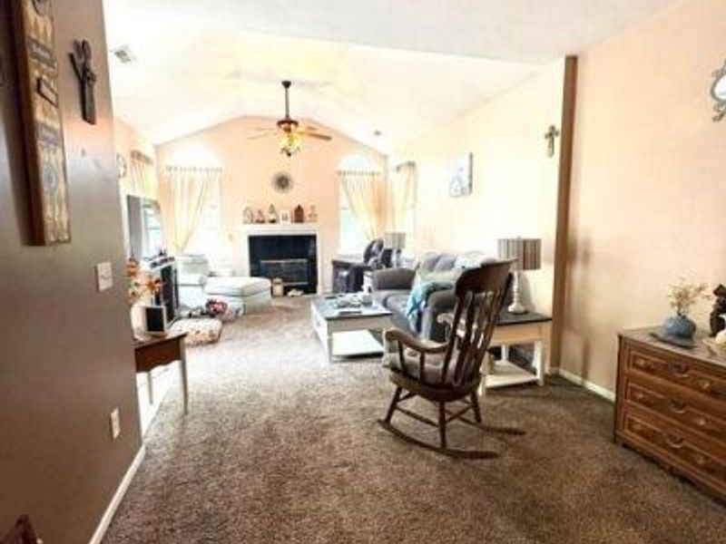 793 Lambton Circle W, Lancaster, OH 43130 Photo 3