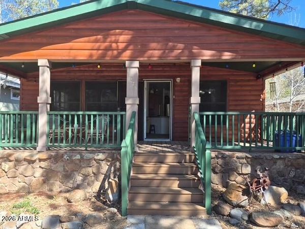 17075 Grizzly Ridge N, Munds Park, AZ 86017