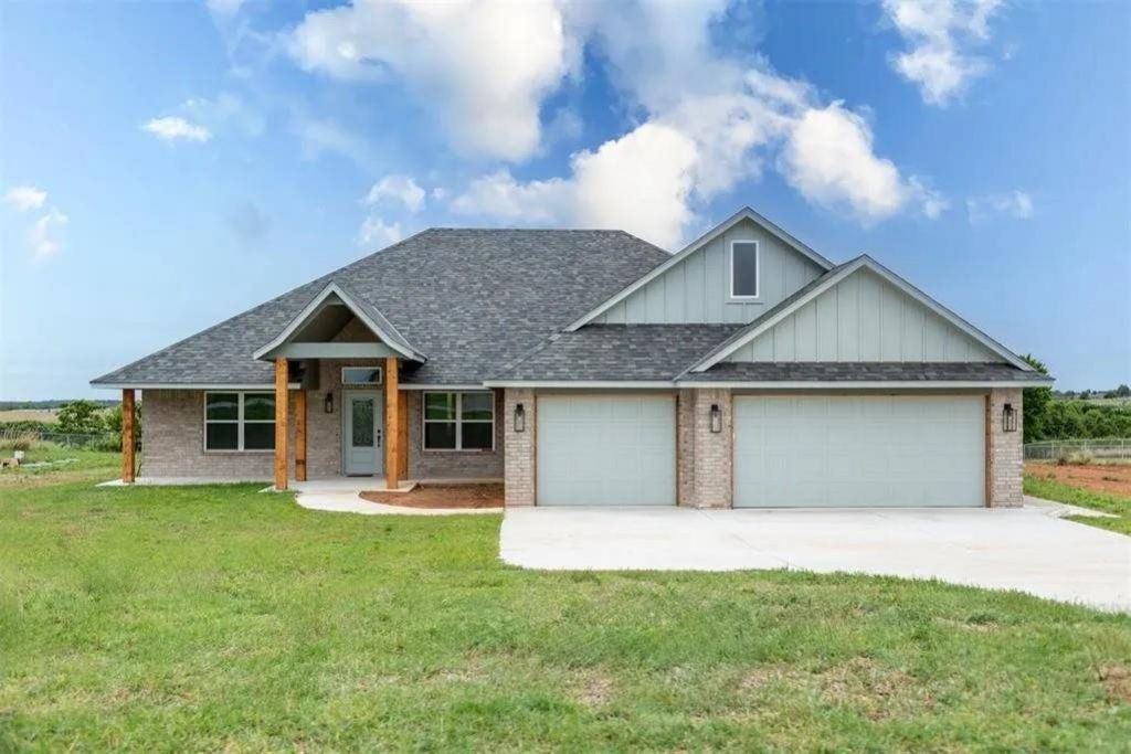 2291 County Rd 1335, Blanchard, OK 73010 Main Photo