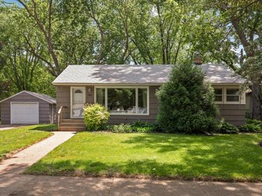 1304 Hall Avenue, West Saint Paul, MN 55118