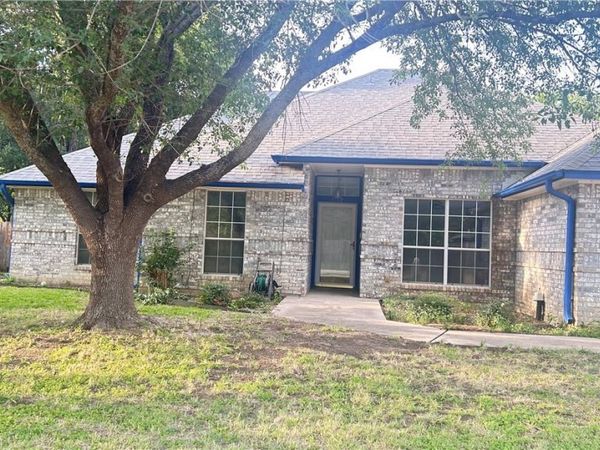 1007 Old Oak Road , Harker Heights, TX 76548