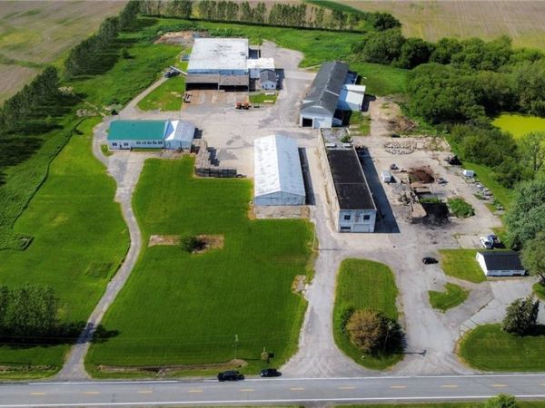 2231 Youngstown Wilson Road , Ransomville, NY 14131
