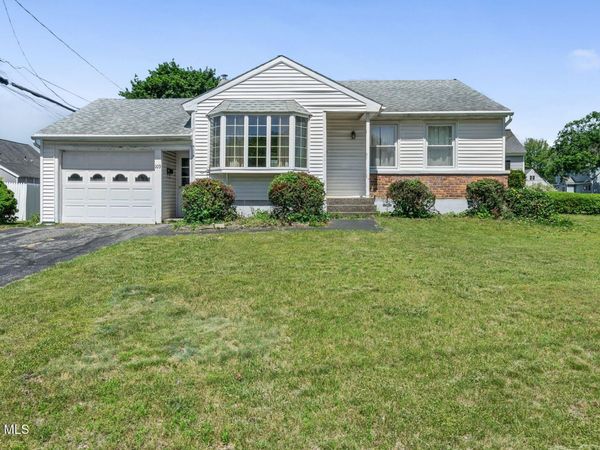 109 Elliott Avenue, Schenectady, NY 12304