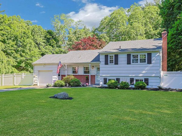 2798 Holly Drive , Yorktown Heights, NY 10598