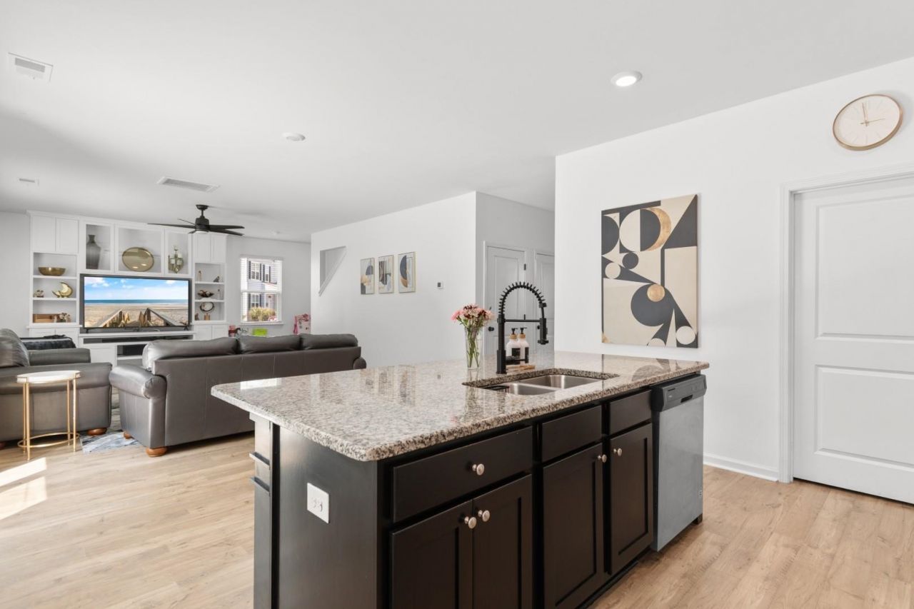 131 Captiva Cove Loop  Photo 7