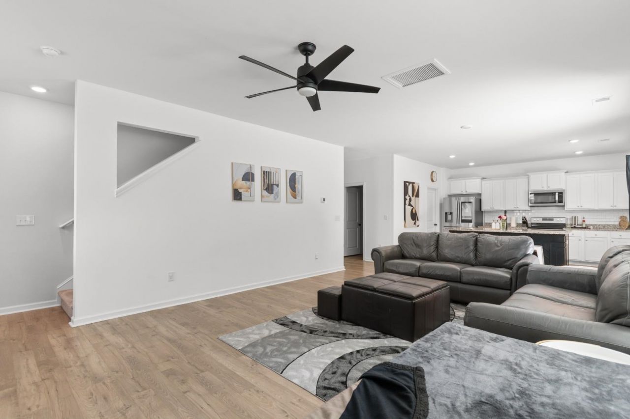 131 Captiva Cove Loop  Photo 9