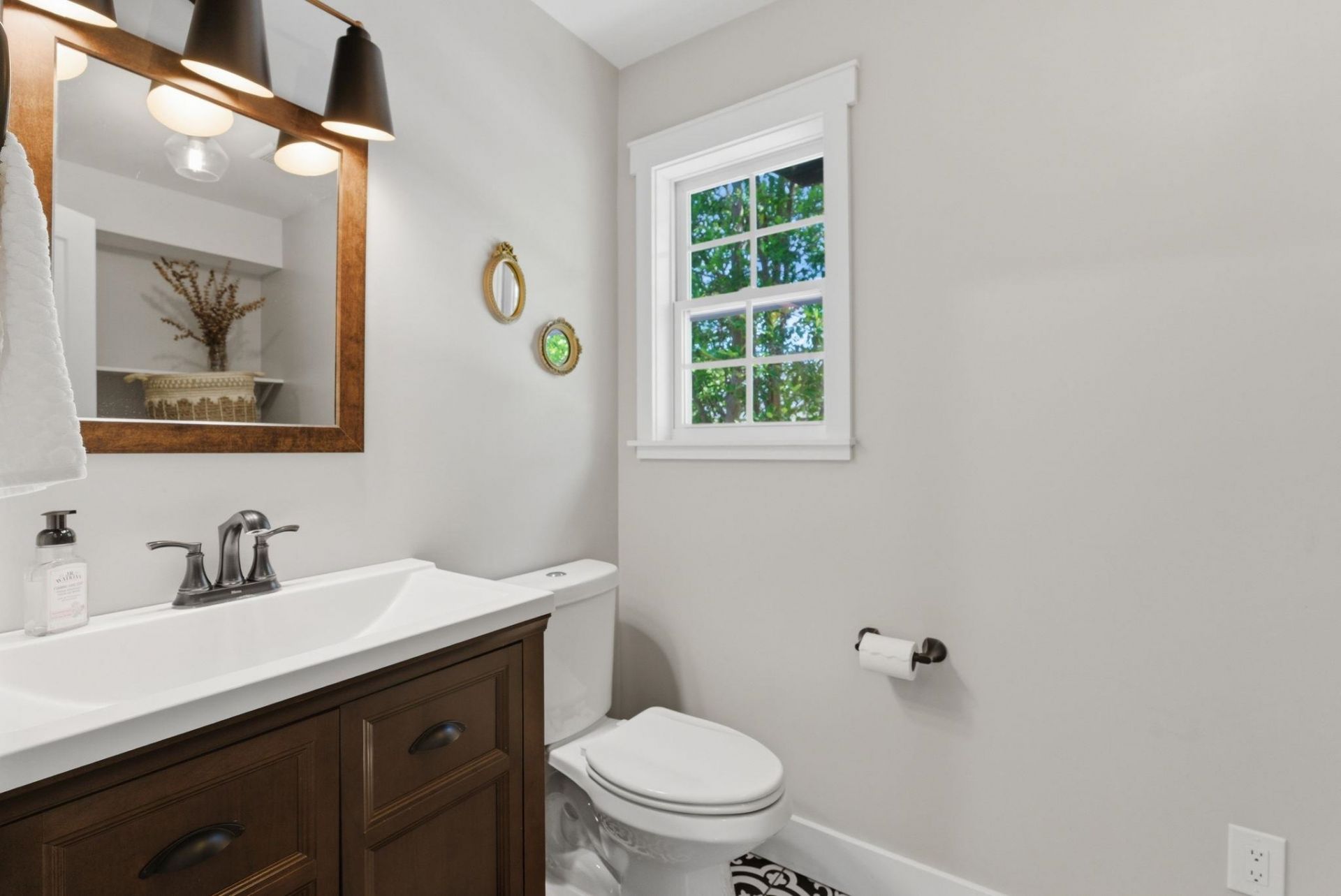 5625 Pinckney Ave.  Photo 30