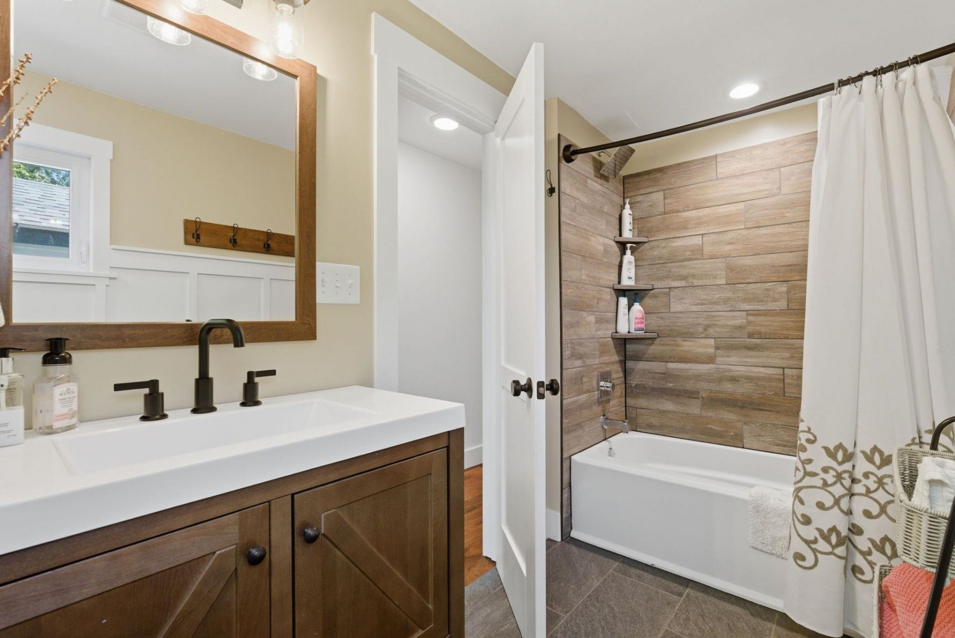 5625 Pinckney Ave.  Photo 36