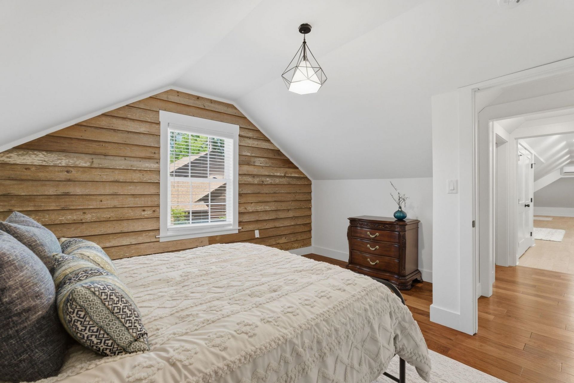 5625 Pinckney Ave.  Photo 38