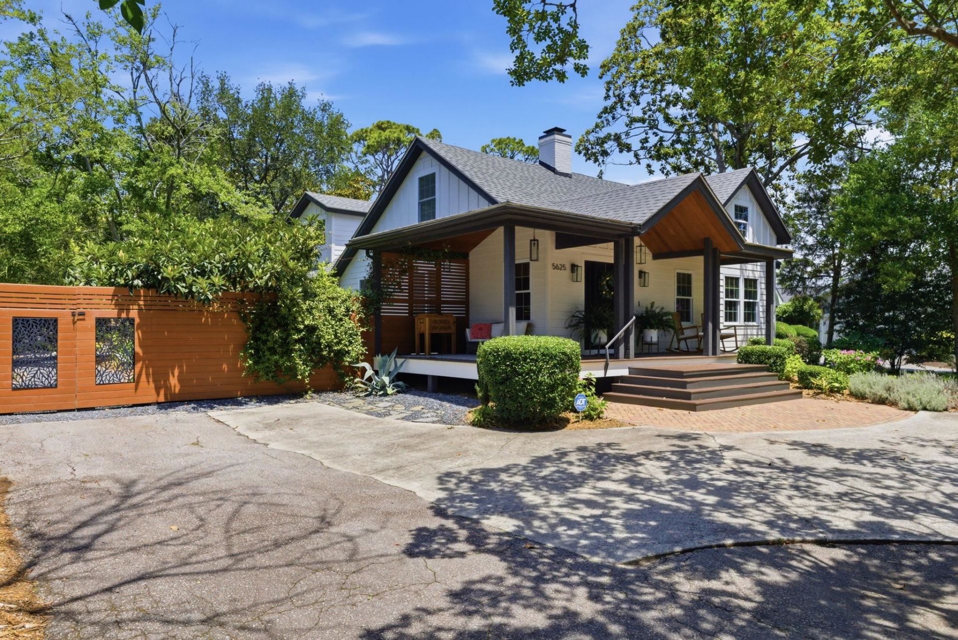 5625 Pinckney Ave.  Photo 4