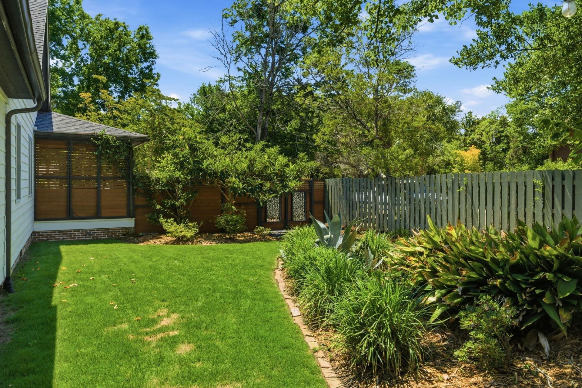 5625 Pinckney Ave.  Photo 49