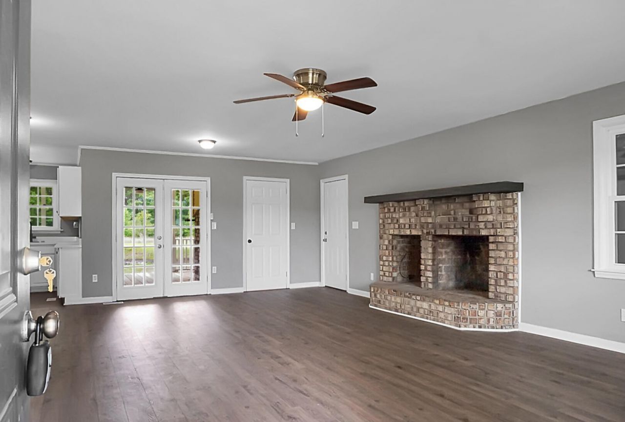 4007 N Highway 17a Photo 10