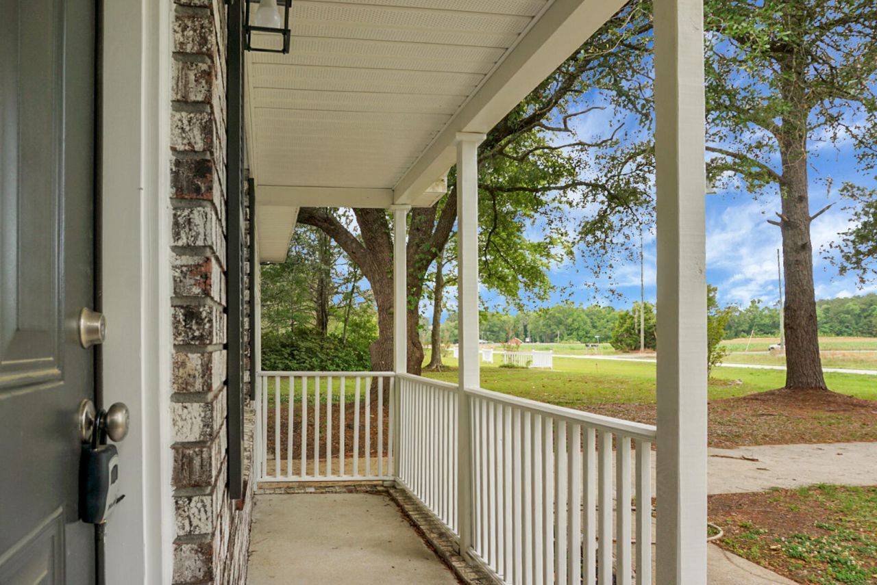 4007 N Highway 17a Photo 8
