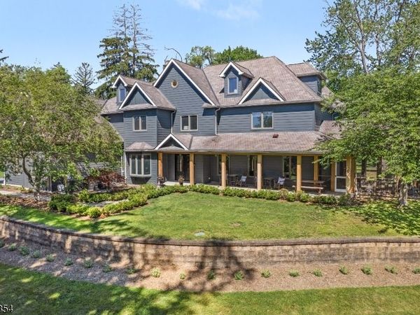 165 Fox Chase Rd, Chester, NJ 07930