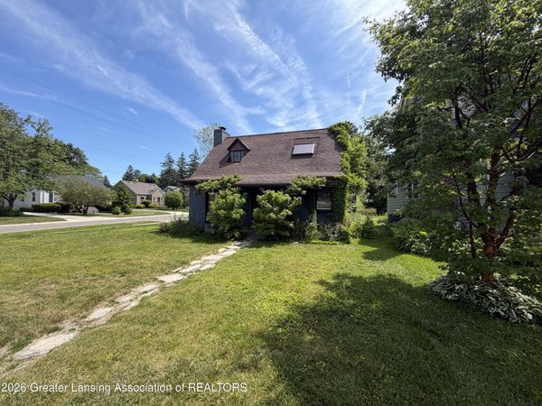 950 Westlawn Avenue, East Lansing, MI 48823