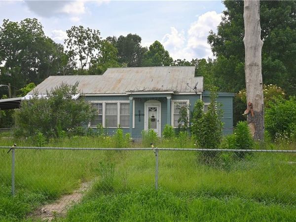 2566 LEGLISE Street, Mansura, LA 71350