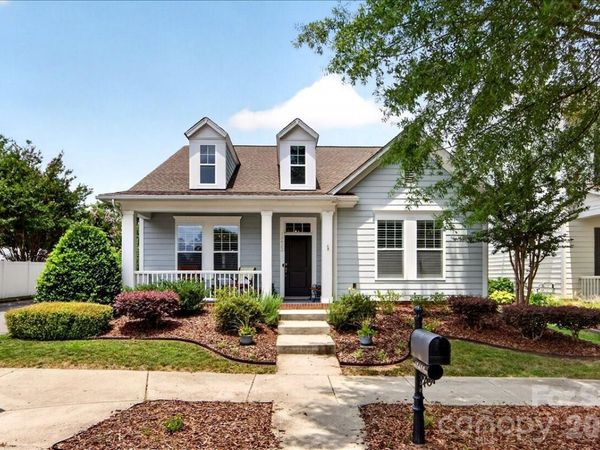 12422 Brenthaven Drive, Davidson, NC 28036