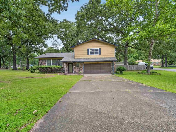 1540 Valley View Drive , Malvern, AR 72104
