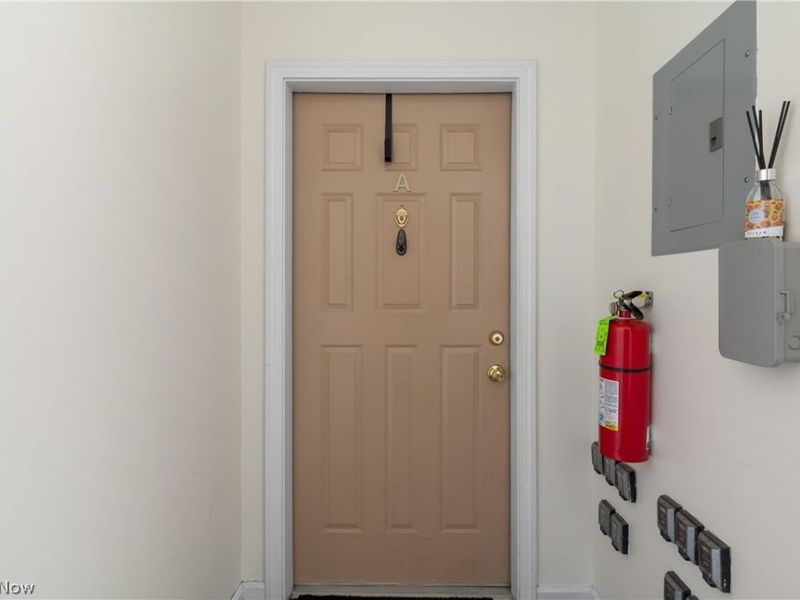 1456 Buckingham Gate A Boulevard, Cuyahoga Falls, OH 44221 Photo 5