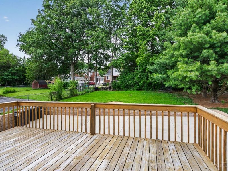 5544 Raceview Avenue, Green Township, OH 45248 Photo 37