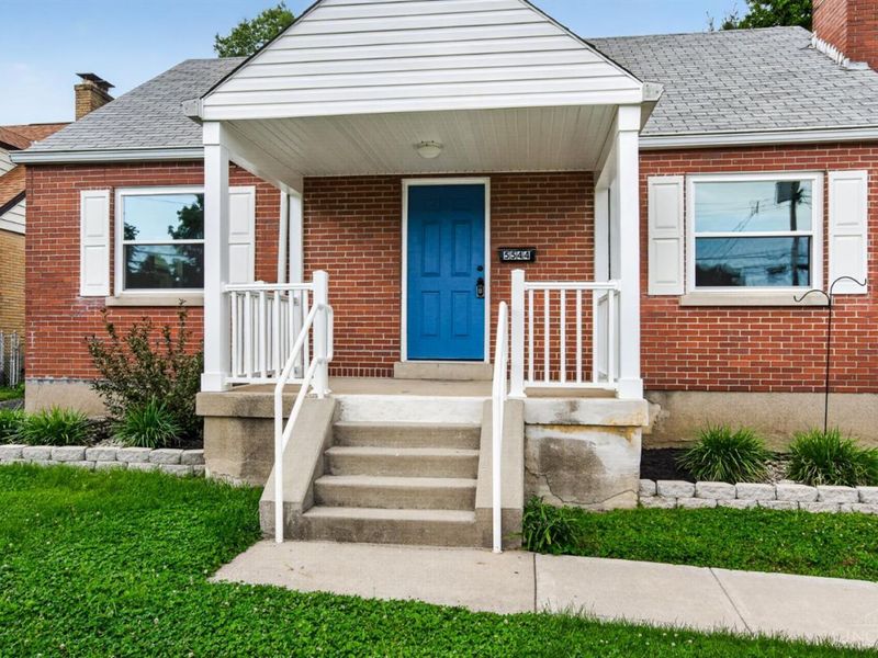 5544 Raceview Avenue, Green Township, OH 45248 Photo 4