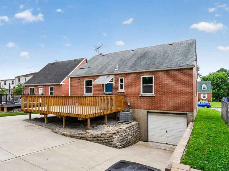 5544 Raceview Avenue, Green Township, OH 45248 Photo 44