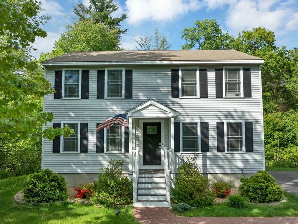 14 Doris Drive, Hooksett, NH 03106