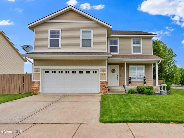 3573 W Linneatus DR , Coeur d'Alene, ID 83815