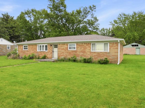 522 S Massachusetts Avenue, Matthews, IN 46957