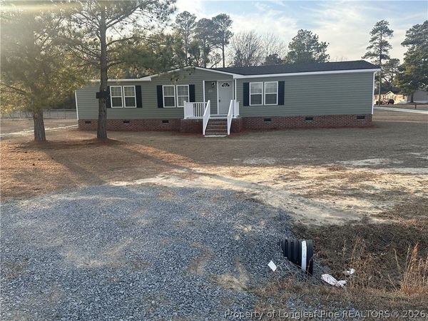 542 Red Oak Farm Road, Tar Heel, NC 28392