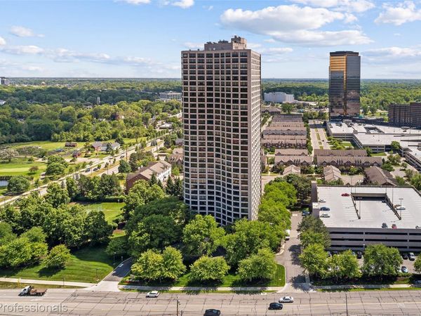 5000 Town Center #1605, Southfield, Mi 48075